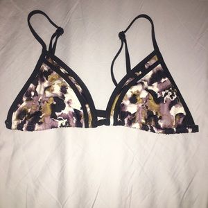 RVCA TRIANGLE BIKINI TOP